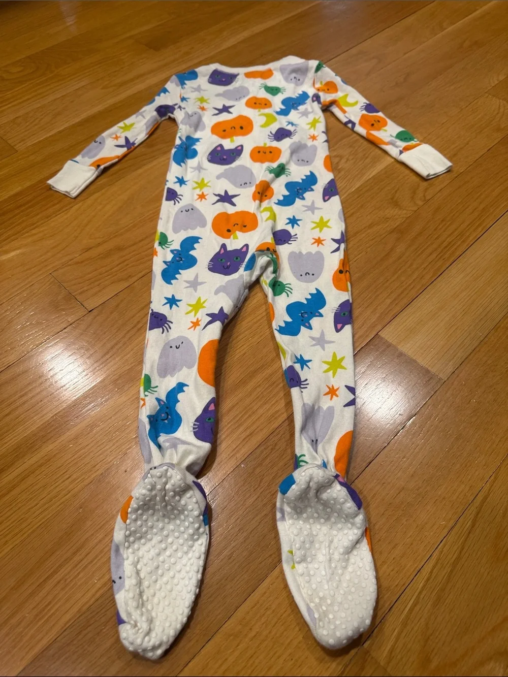 Old navy unisex one piece sleeper size 18-24 .